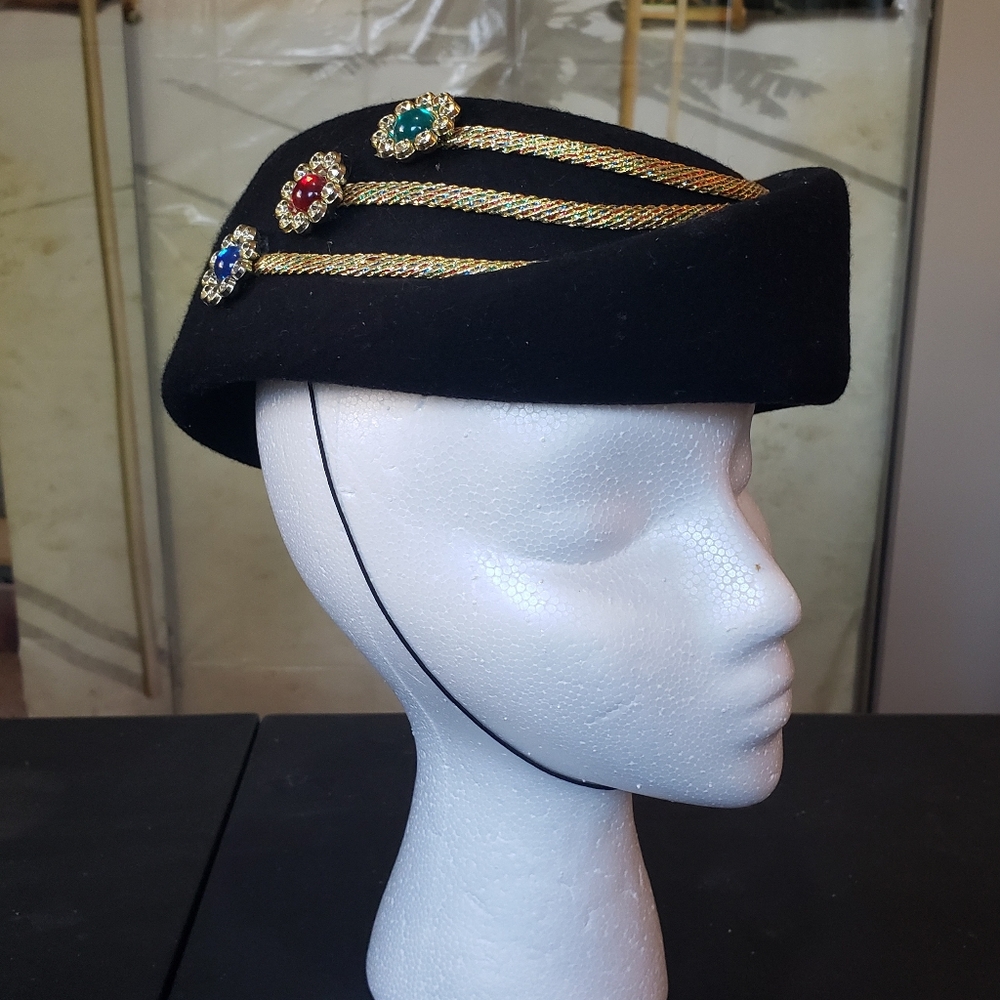 Vintage Ladies Hat